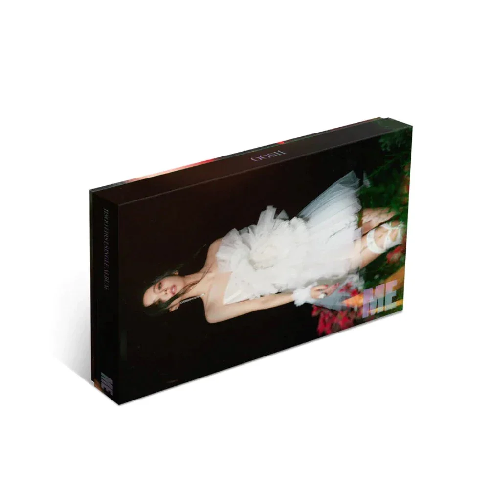 JISOO - FIRST SINGLE ALBUM [ME] - Image 3