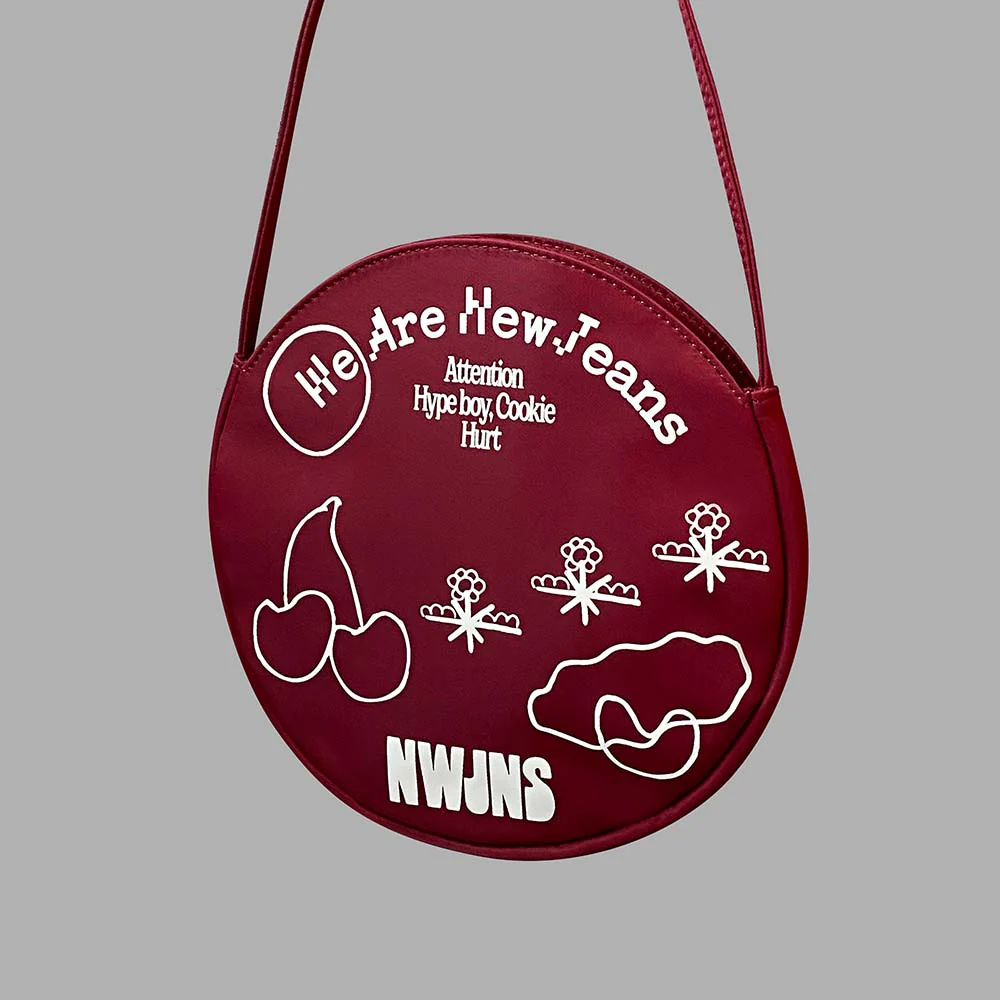 NewJeans - 1st EP 'New Jeans' [Bag ver.] [Limited Edition] - Image 3